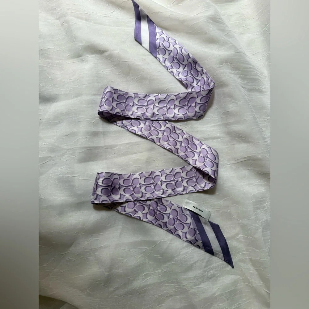 COACH C8363 Signature Logo Print Silk Skinny Scarf Iris Purple - Picture 2 of 4
